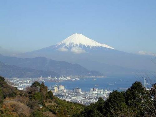 東京研究發(fā)現富士山內部活動加劇 或將噴發(fā)