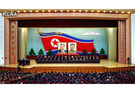 朝鮮紀(jì)念憲法頒布40周年稱(chēng)金正恩繼承業(yè)績(jī)（圖）
