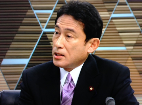 日本外相岸田文雄呼吁中日談判解決釣魚島問(wèn)題