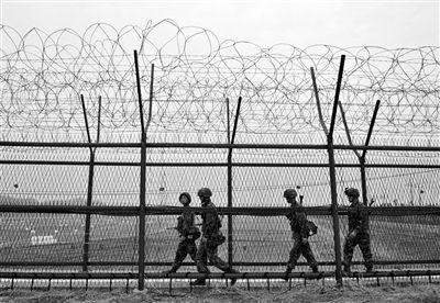 5日，韓國邊境城市坡州，韓國士兵在此巡邏，這里距離軍事分界線不遠(yuǎn)。